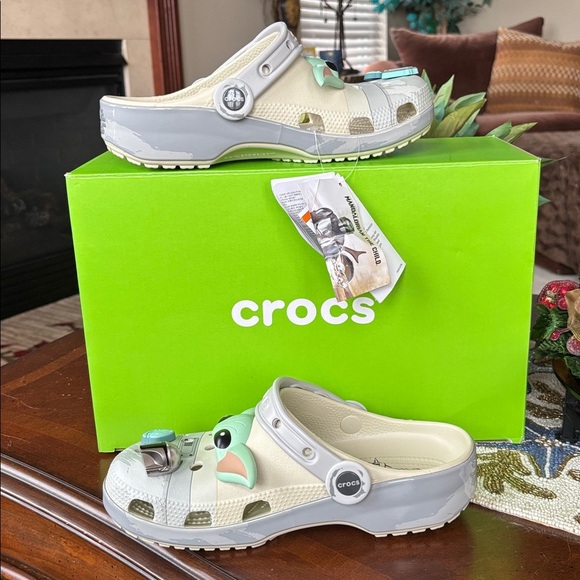 Brand New Crocs Adults' STAR WARS Grogu Classic Clogs Bone Casual Slip On Shoes - Picture 10 of 16